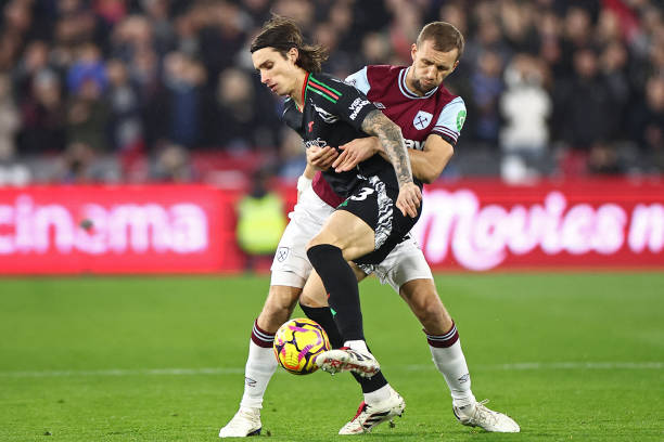 坚实的基础 坚实的基础