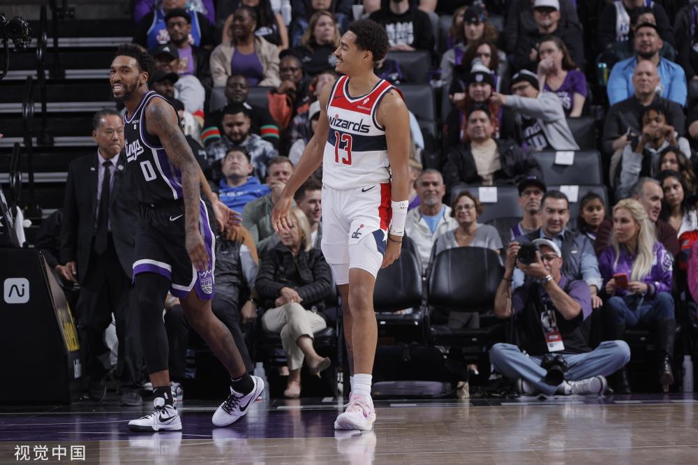 足球舞台上 足球舞台上