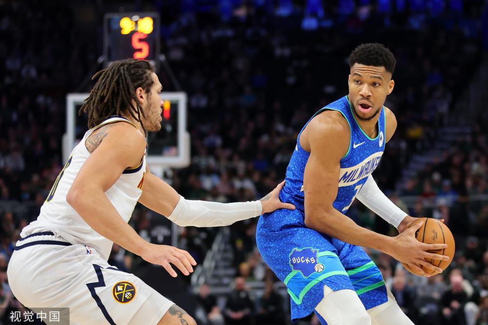 当他在场 当他在场